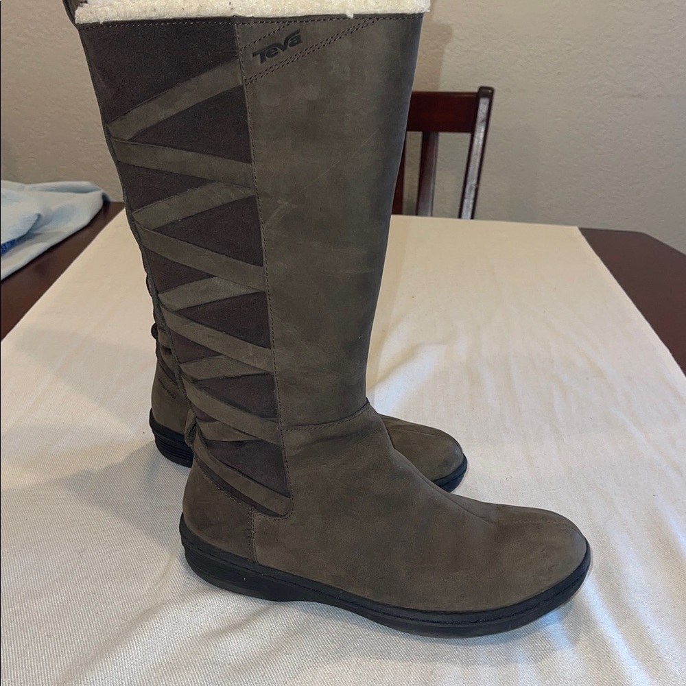 TEVA WOMEN FIGUEROA TALL TURKISH COFFEE WATERPROOF BOOT US SZ 8 SN 1003416
